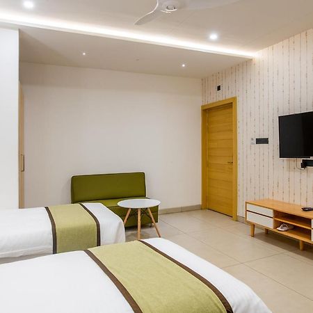 The M Hotel Райпур Екстер'єр фото