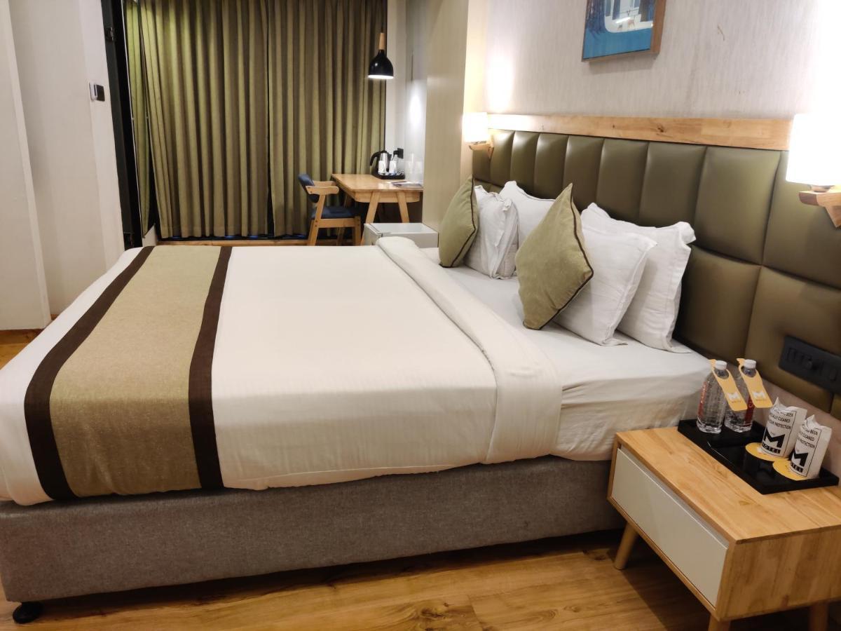 The M Hotel Райпур Екстер'єр фото